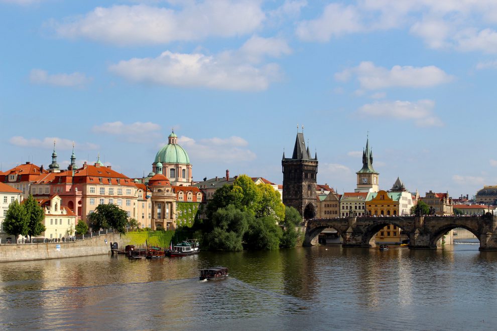 Jak znaleźć hotel w Pradze w cenie hostelu