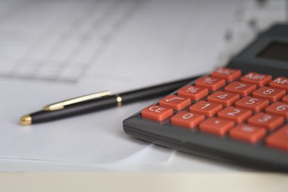 Kredyt konsolidacyjny bez zaświadczeń o zarobkach – jakie banki oferują takie rozwiązanie?