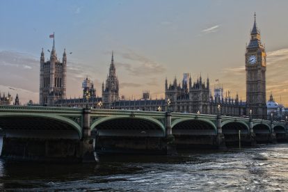 Które lotnisko w Londynie wybrać